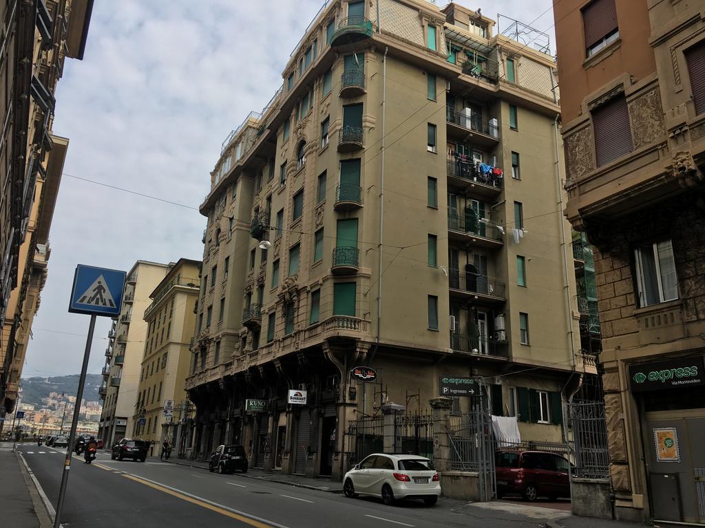 La Casa Di Matteino Appartement Genua Buitenkant foto